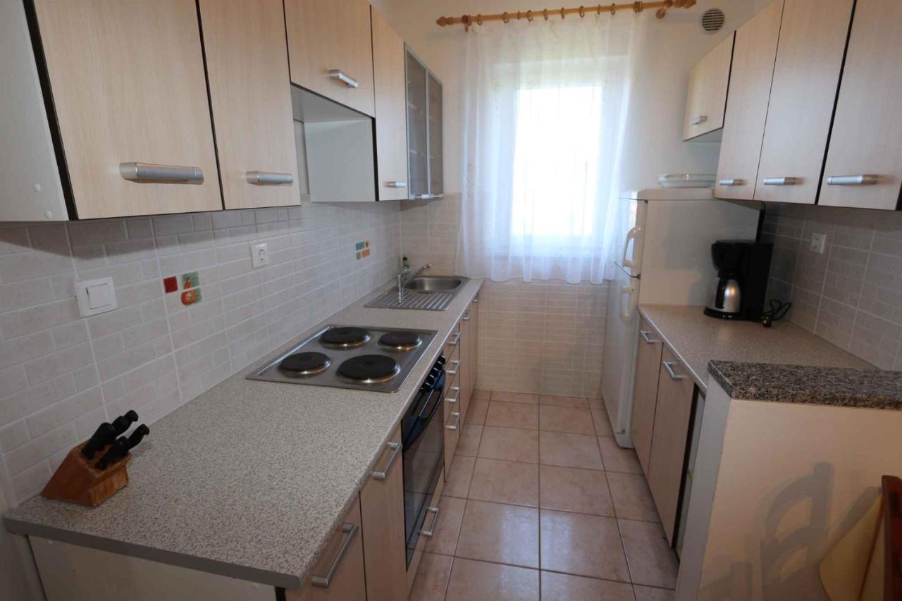 Apartments In Silo/Insel Krk 13430 מראה חיצוני תמונה